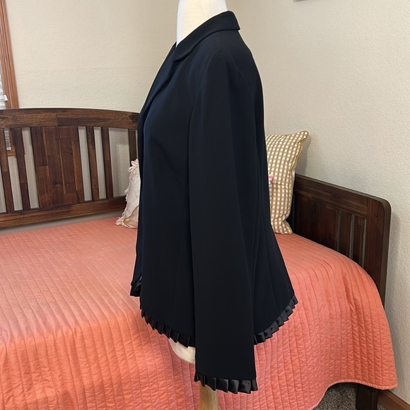 Lord & Taylor Black Jacket Blazer with Satin Ruffle Trim Size 16 - Picture 4 of 15
